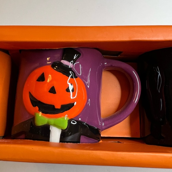 Set of 4 Halloween Ceramic Espresso Coffee Mugs Vampire Cat Skeleton Pumpkin - Picture 10 of 12